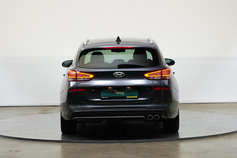 Hyundai i30 - fotka 6 z 23