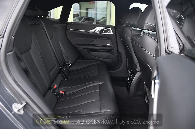BMW Řada 4 420xD M-SPORT ČR 1.M HUD TAŽNÉ - fotka 16 z 52