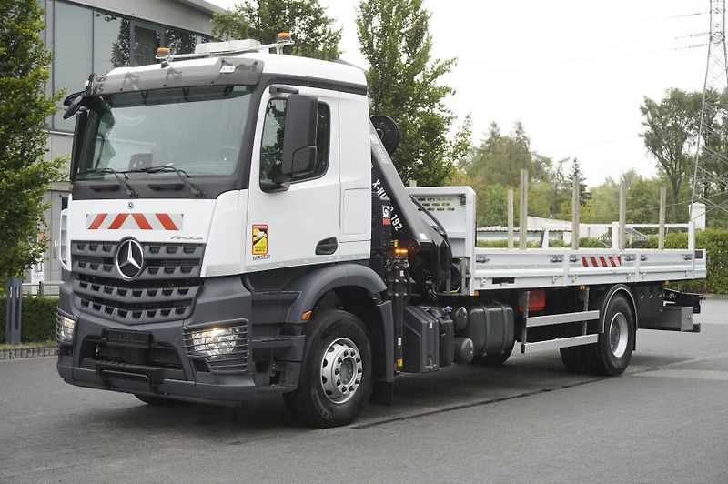 Mercedes-Benz (2023) Arocs 1833 4×2 / 50 tho. km! - fotka 3 z 24