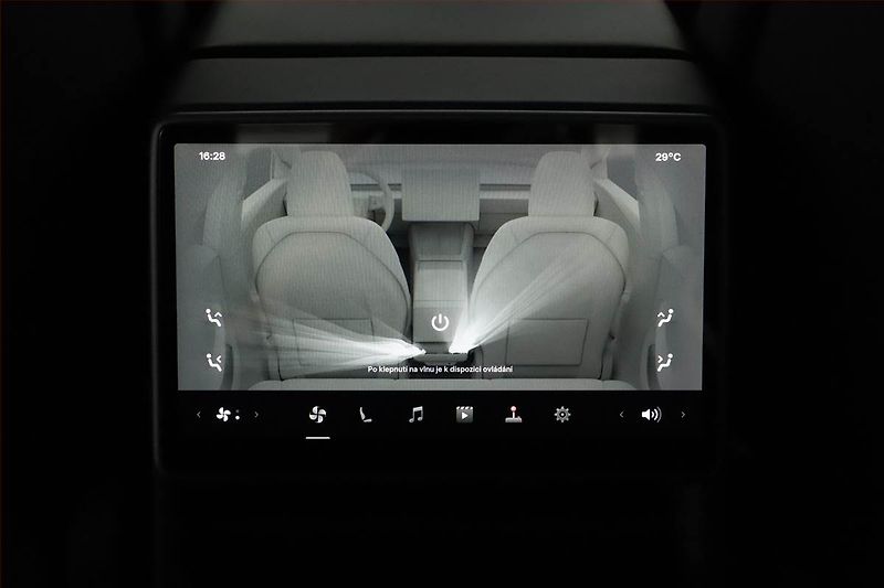 Tesla Model 3 (2023) Long Range 4WD 79kWh, SoH 95% - fotka 21 z 27