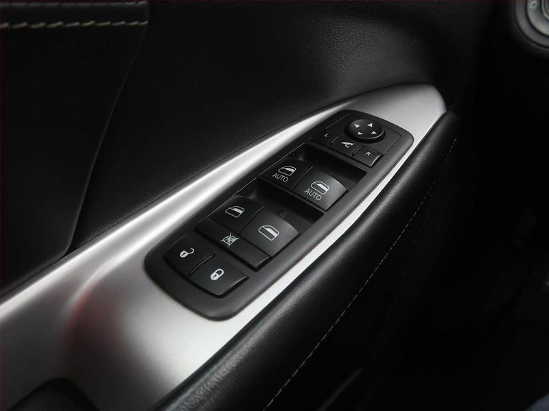 Fiat Freemont (2012) 2.0 MultiJet, 4X4, Automat - fotka 17 z 19
