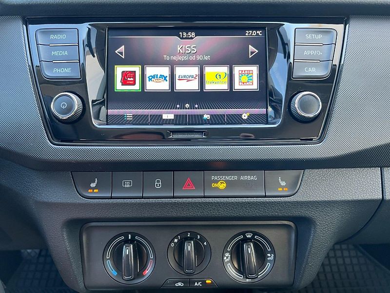 Škoda Fabia (2020) Com.1.0TSi ČR+1.maj.! Výhřevy! - fotka 15 z 28