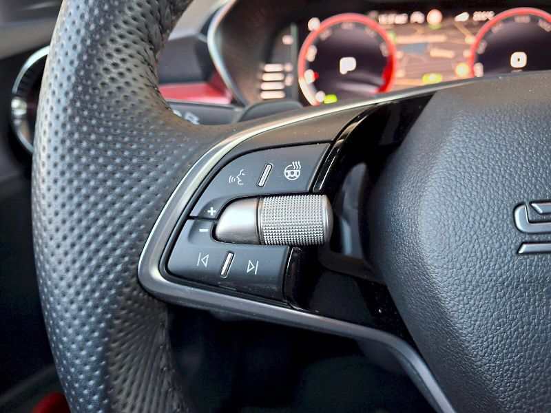 Škoda Fabia (2025) Monte Carlo DSG 1,0TSi 85kW - fotka 17 z 35