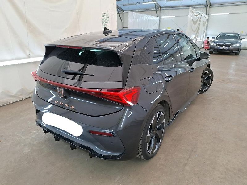 Cupra Born XL-BAT SOH-96,5%  PŘIPRAVUJEME - fotka 4 z 9