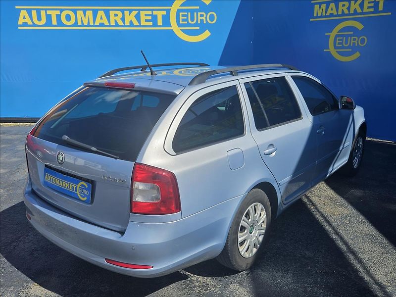 Škoda Octavia 1,2 TSI  Elegance Combi - fotka 4 z 15