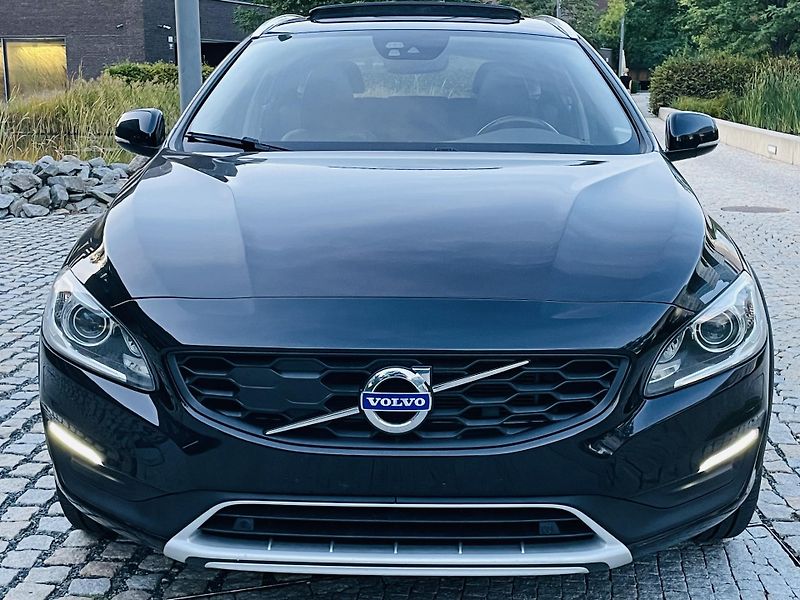 Volvo V60 2.4D4 5V AUTOMAT KAMERA TAŽNÉ - fotka 7 z 46