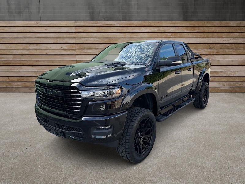 Dodge RAM (2022) +LOOK26+ROUGH COUNTRY 6 INCH+ - fotka 7 z 23