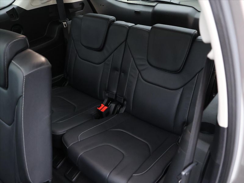 Ford S-MAX 2,0 EcoBoost 177kW Aut. DPH - fotka 15 z 39