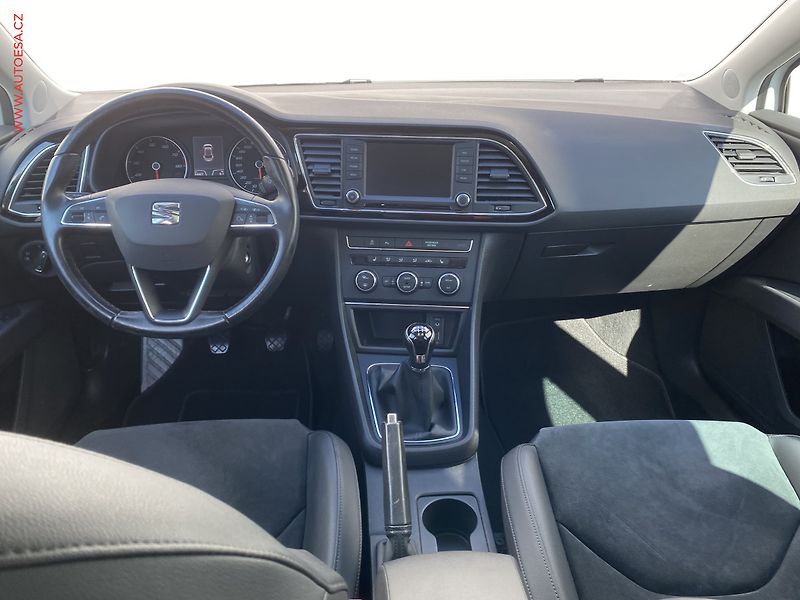 Seat Leon (2016) 1.4 TSi, Style, LED, šíbr, - fotka 8 z 19