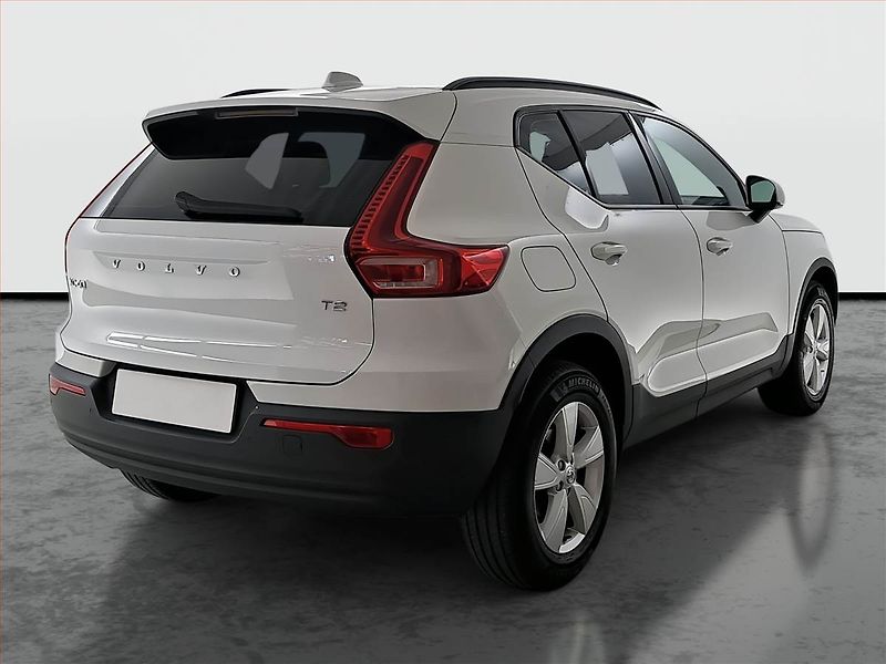 Volvo XC40 (2021) T2 - fotka 5 z 18