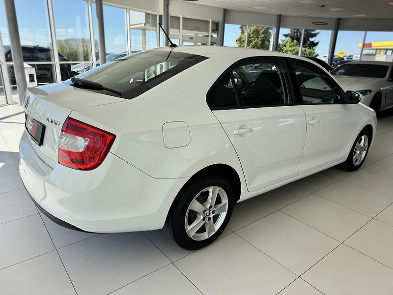 Škoda Rapid 1,4TDI Ambition Plus*TopStav - fotka 5 z 29