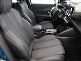 Peugeot 2008 (2025) 54 kWh, SoH 98%, digi klima - náhled 7