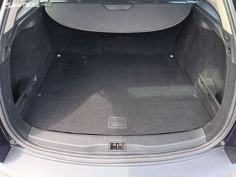 Renault Mégane 1.9 dCI 96kW - fotka 26 z 26