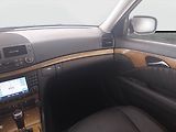 Mercedes-Benz Třídy E (2007) Avantgarde E 320 CDI , Automat - náhled 8