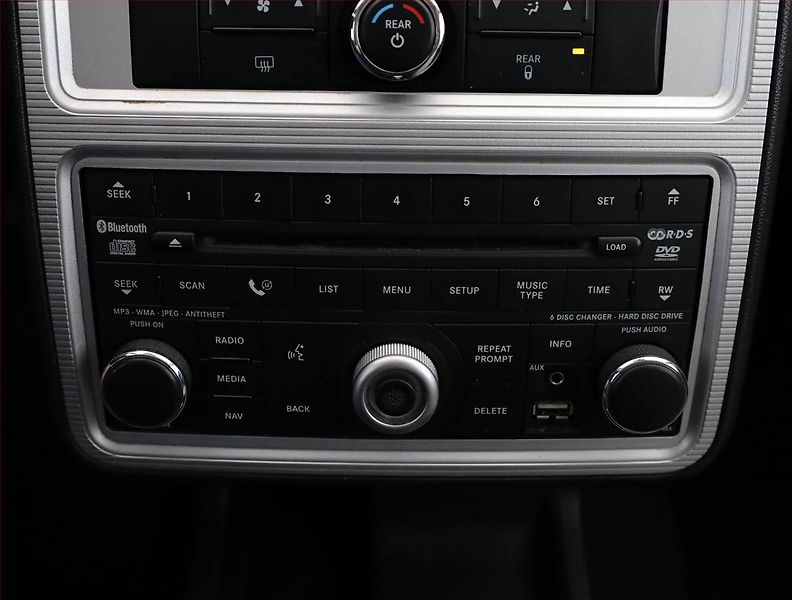 Dodge Journey (2009) 2.0 CRD, 7 míst, po STK, Tažné - fotka 10 z 18