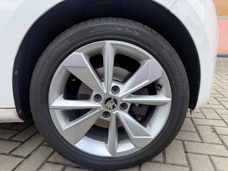 Škoda Citigo (2016) 1.0 MPI - fotka 11 z 14