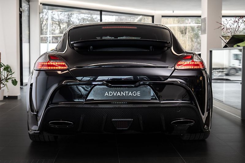 Porsche Panamera - fotka 3 z 26