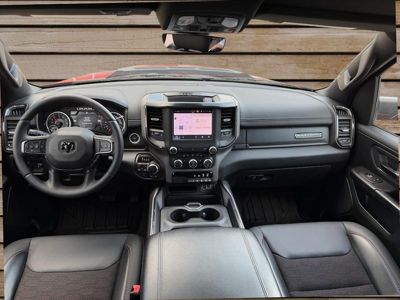Dodge RAM (2022) +BUILT TO SERVE+AXLE LOCK+ - fotka 22 z 22