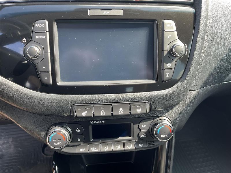 Kia Ceed 1,6 CRDi ČR KLIMA KAMERA NAVI - fotka 16 z 45