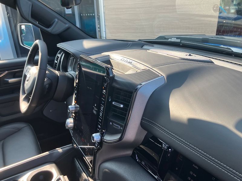 Dodge RAM 3.0 I6 426k REBEL PREMIUM EDIT - fotka 53 z 78