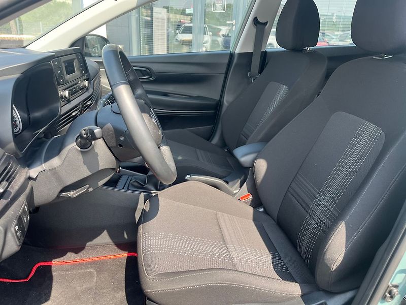 Hyundai Bayon 1.2i/62kW Comfort Club - fotka 10 z 20