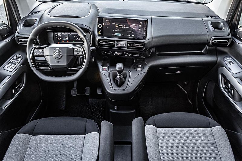 Citroën Berlingo (2026) 1,2 XL PLUS PROFI benzín+ STYL - fotka 18 z 19