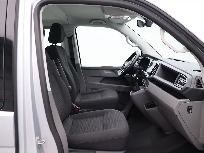Volkswagen Caravelle 2,0 TDI 150kW DSG L2 9Míst DPH - fotka 12 z 27