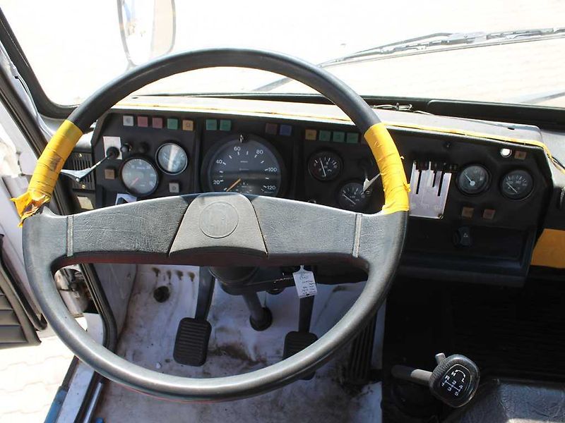 Tatra 815, 6X6, SPECIÁLNÍ NA ČIŠTĚNÍ - fotka 14 z 24
