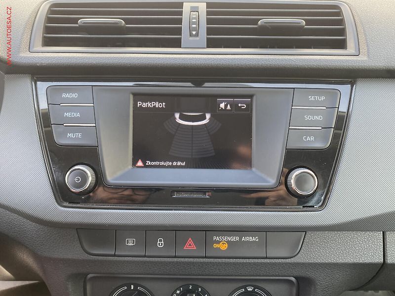 Škoda Fabia (2017) 1.0 MPi, Active, +kola - fotka 17 z 18