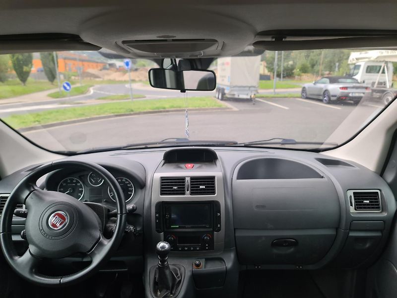 Peugeot Expert Tepee (2015) LONG 2.0 HDi 120-KW KLIMA SERV - fotka 14 z 18