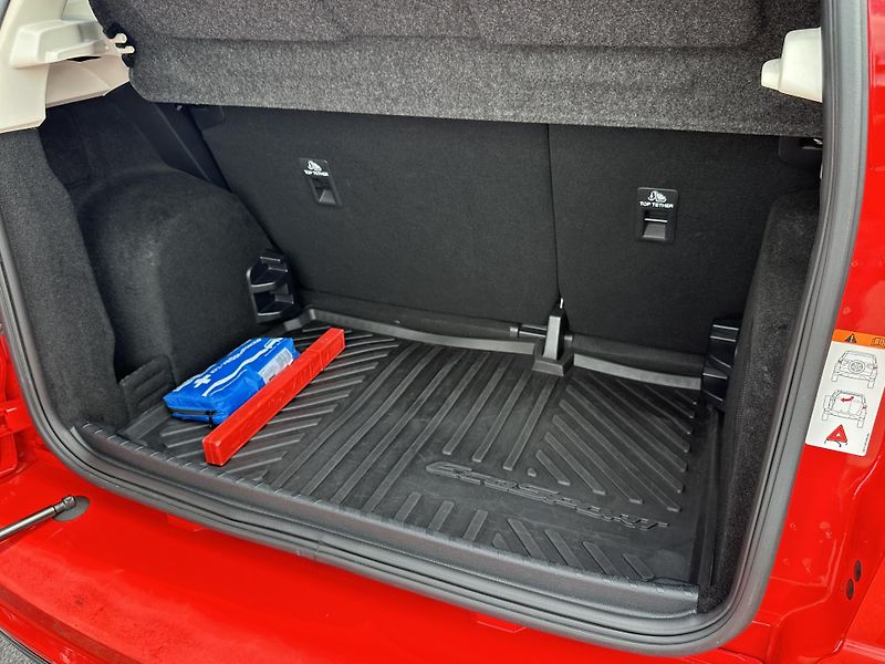 Ford EcoSport (2018) 1.0/92kW * ST-Line * Xenon - fotka 31 z 41