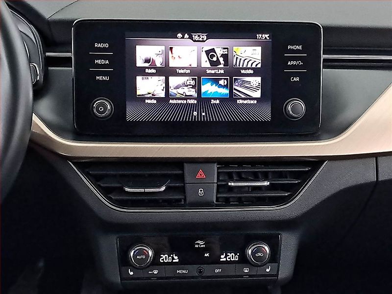 Škoda Scala (2022) Style 1.5 TSI, ČR,1.maj - fotka 12 z 18