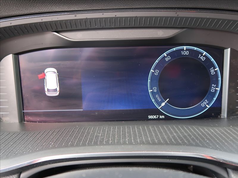 Škoda Octavia 2,0 TDi,1majČR,Serv.kn.,DPH - fotka 11 z 24