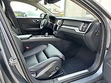 Volvo V60 CC/B4/AWD/Momen/TažZ/H&K/Ihned - náhled 13