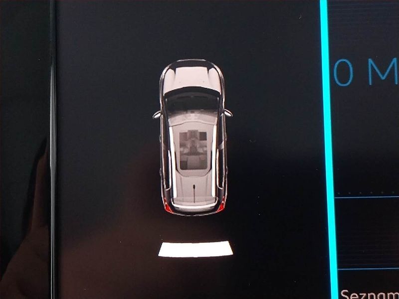 Peugeot 2008 (2017) Active 1.2 PureTech, Tempomat - fotka 17 z 17