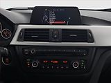 BMW Řada 3 (2015) 318 d, Navi, Park. senzory - náhled 12