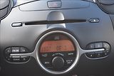 Mazda 2 1,5 MZR 76KW VÝHŘEV KLIMA - náhled 32