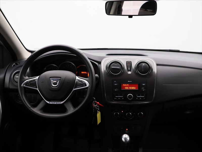 Dacia Sandero 1,0 TCe LPG Stepway Open CZ - fotka 25 z 33