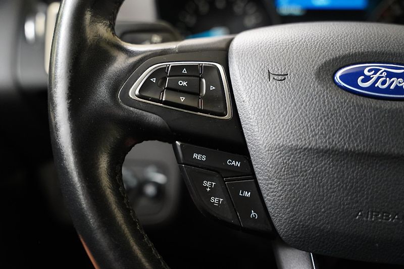 Ford Grand C-MAX - fotka 15 z 24