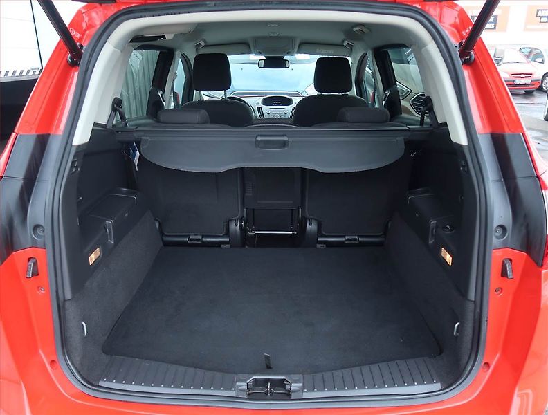Ford Grand C-MAX (2017) 1.0 EcoBoost, Serv.kniha - fotka 13 z 16