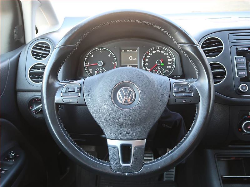Volkswagen Golf Plus (2012) Comfortline 1.6 TDI, Tempomat - fotka 16 z 18