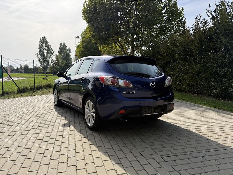Mazda 3 1.6 Active Plus - fotka 8 z 31