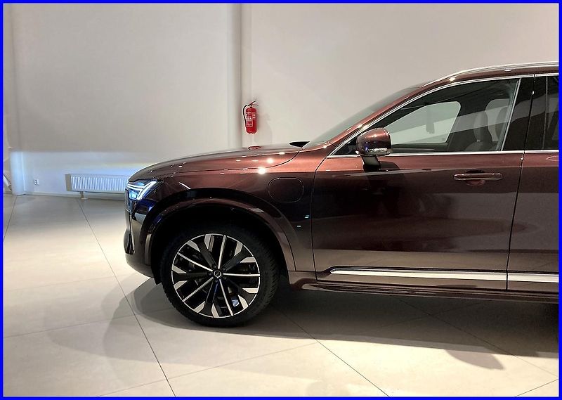 Volvo XC90 (2026) B5 AWD PLUS BRIGHT  - fotka 6 z 20