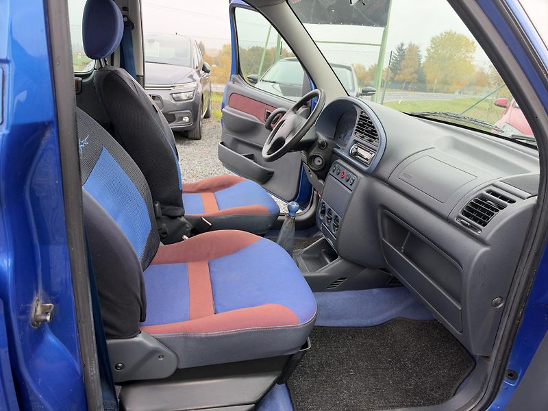 Citroën Berlingo 1.4i - fotka 17 z 18