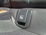Volvo XC60 (2019) 2.0D 140KW mat – NAVI - náhled 40