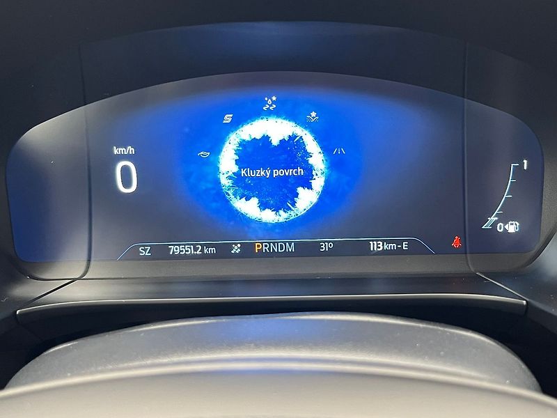 Ford Kuga 2,0 EB 140 kW AWD ST-Line - fotka 54 z 72
