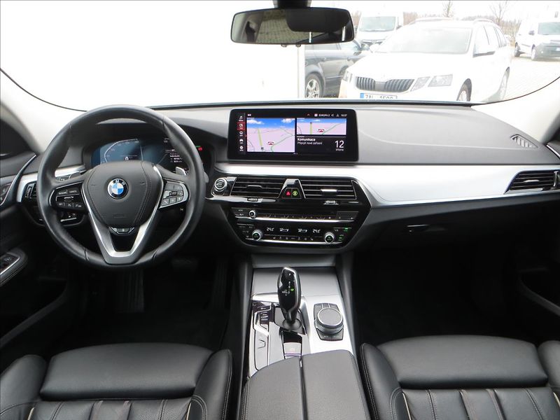 BMW Řada 6 3,0 640i 245kW xDrive AT GT - fotka 32 z 32