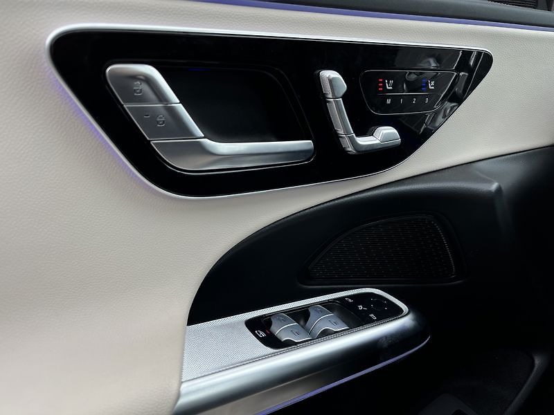 Mercedes-Benz Třídy E Třída E 450 d 4MATIC - fotka 13 z 18