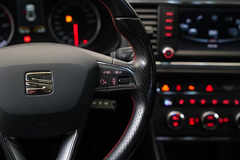 Cupra Leon - fotka 17 z 28