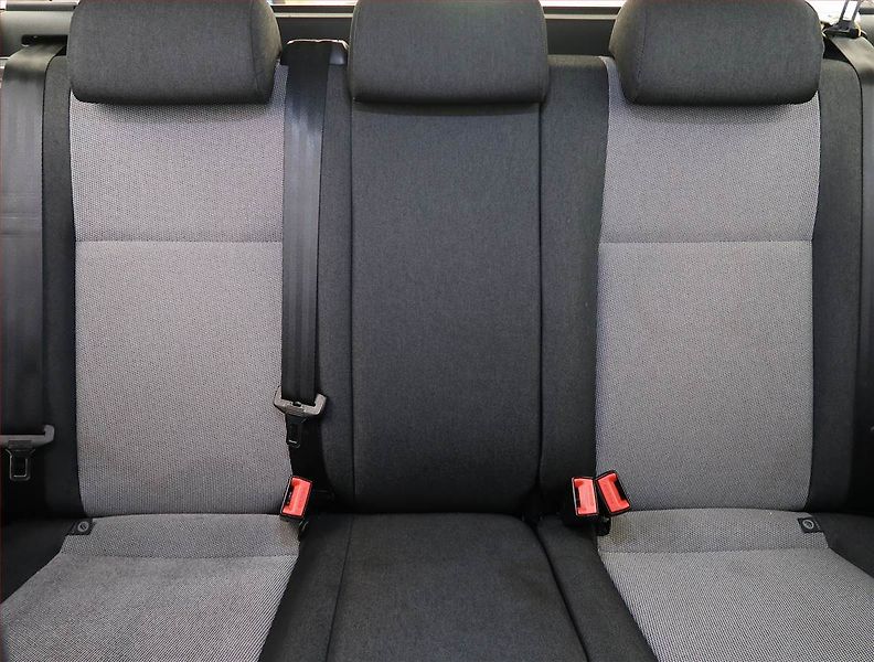 Škoda Fabia (2011) 1.2 TSI, Serv.kniha, po STK - fotka 10 z 15
